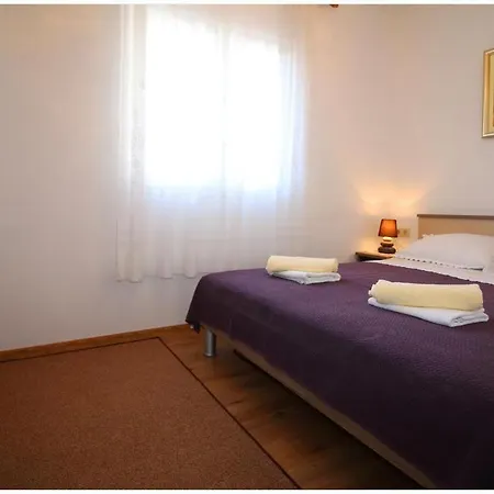 Rogoznica 1089a Daire